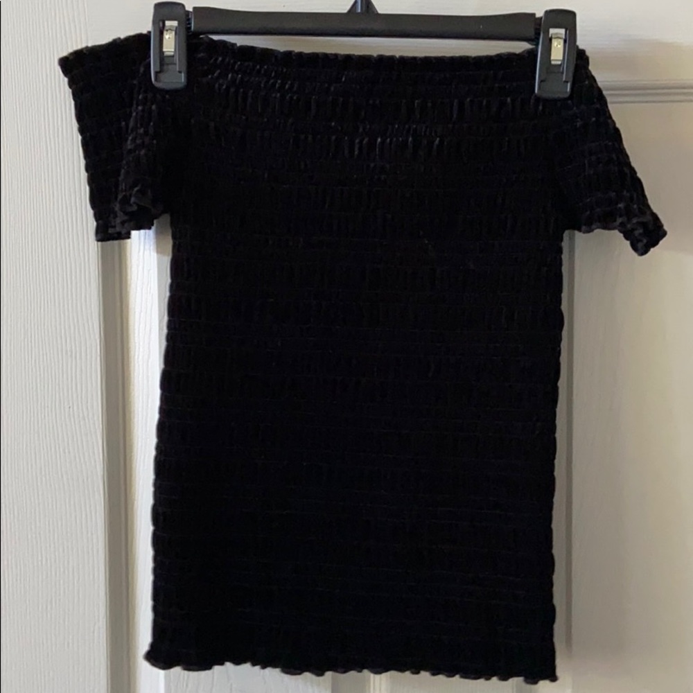 Aeropostale black off the shoulder top